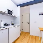 Mourarias Place - Green Studio