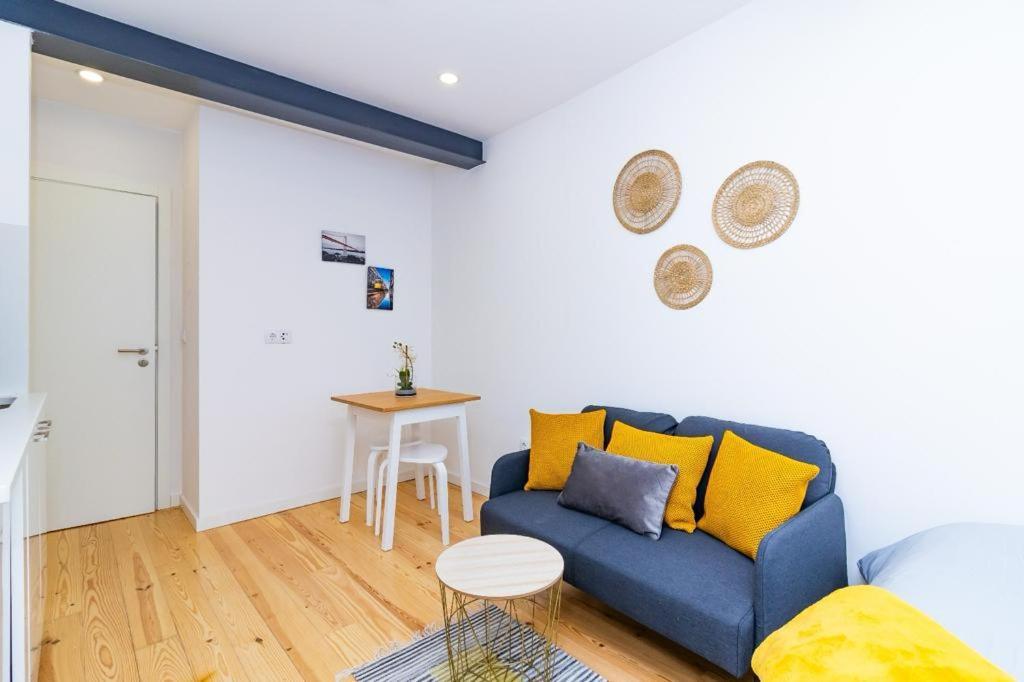 Apartment Mourarias Place - Lissabon